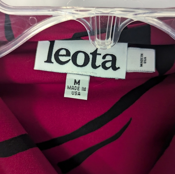 Leota Size M pencil skirt dress - Picture 3 of 3